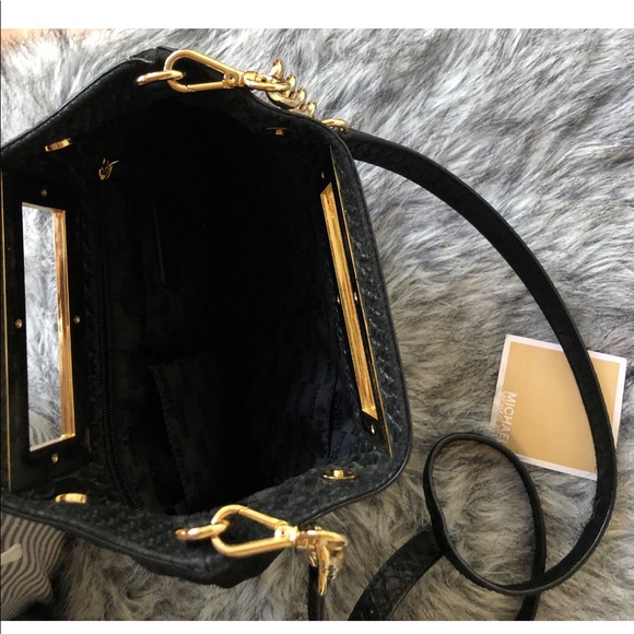 Black and Gold Snake print bag. - Picture 2 of 4